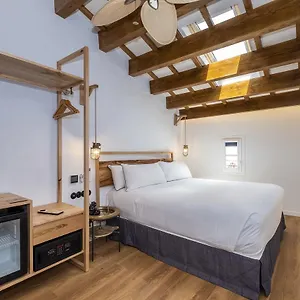 https://nao-catedral-boutique-hotel.balearic-islands.net