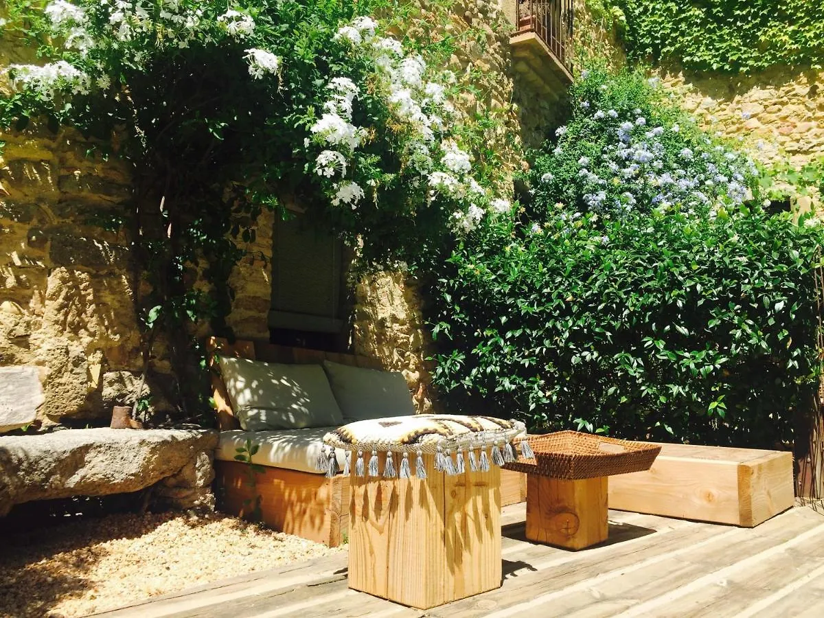 Casa Migdia Bed & Breakfast Sant Jordi Desvalls