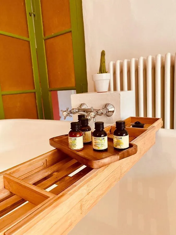 Casa Migdia Bed & Breakfast Sant Jordi Desvalls Spain
