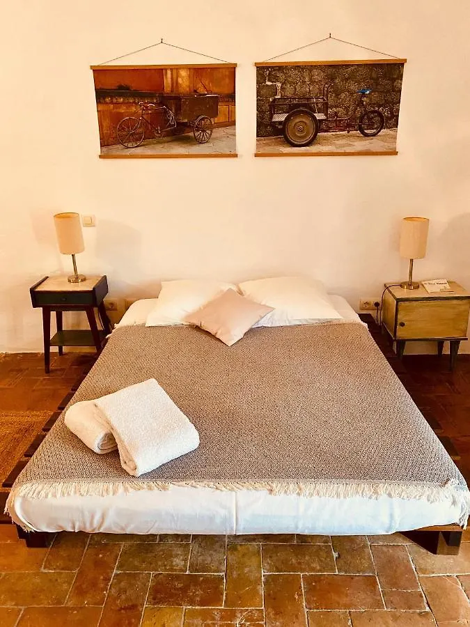 Casa Migdia Bed & Breakfast Sant Jordi Desvalls Spain