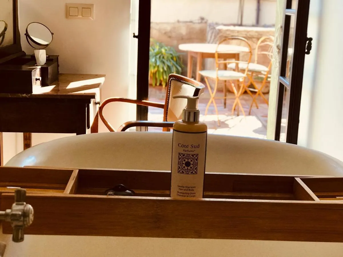 Casa Migdia Bed & Breakfast Sant Jordi Desvalls