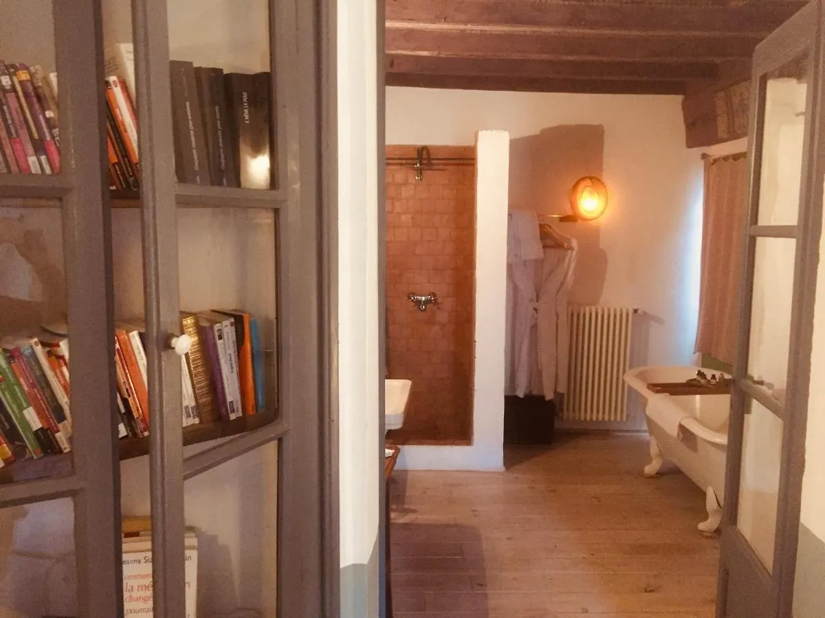 Casa Migdia Bed & Breakfast Sant Jordi Desvalls