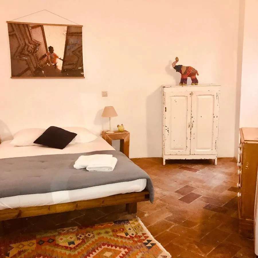 Casa Migdia Bed & Breakfast Sant Jordi Desvalls Spain