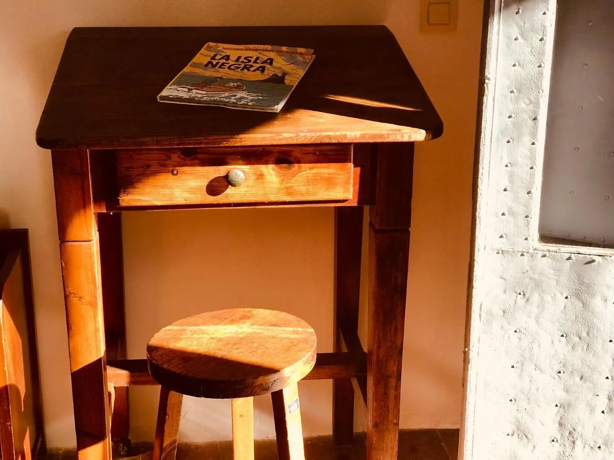 Casa Migdia Bed & Breakfast Sant Jordi Desvalls