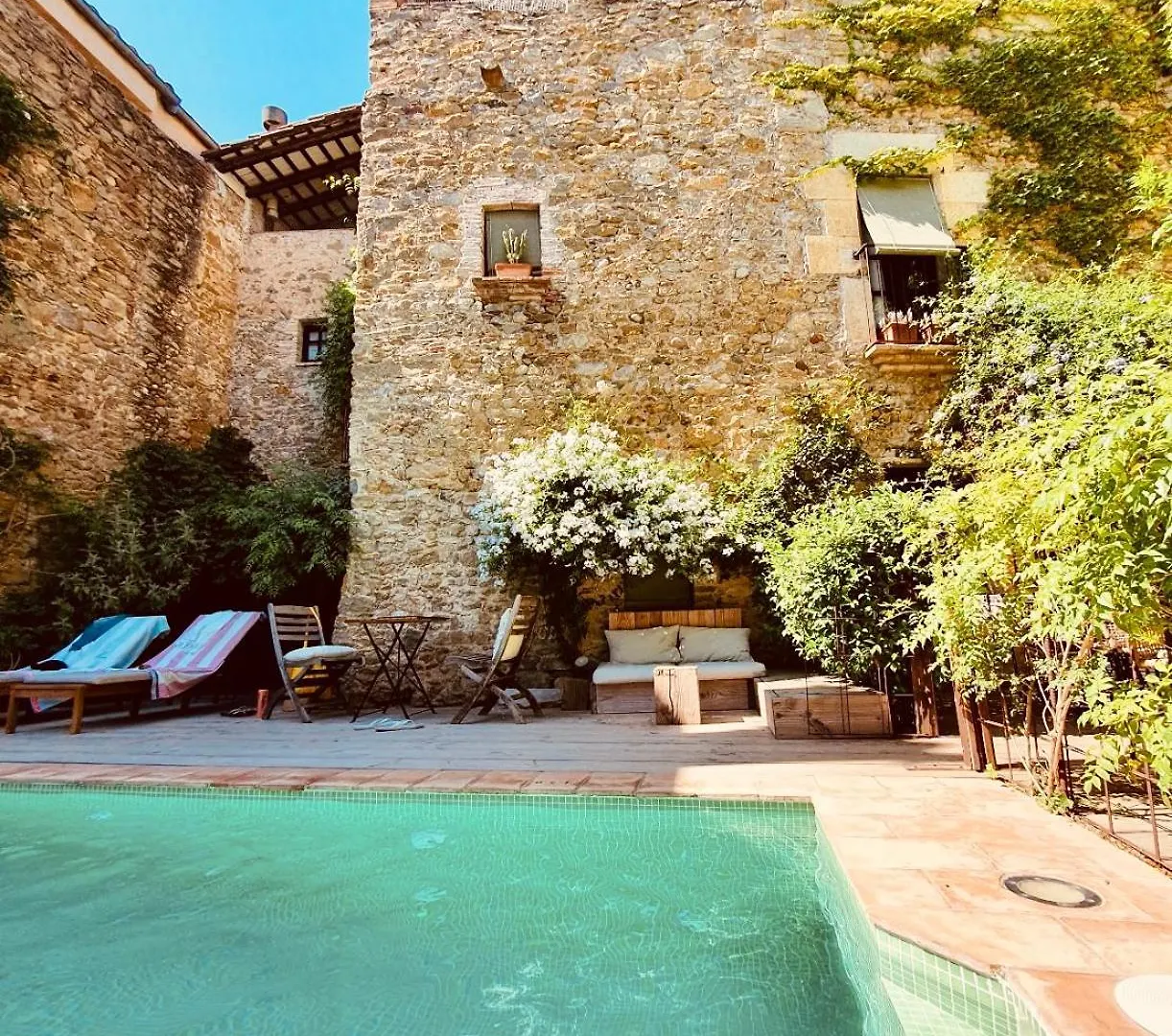 Casa Migdia Bed & Breakfast Sant Jordi Desvalls